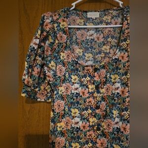 MELLODAY floral top
